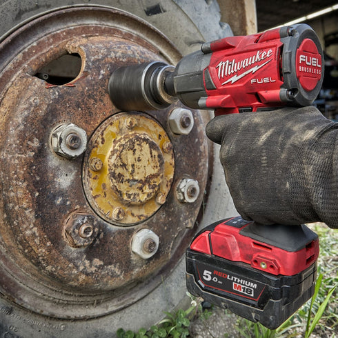 Akumulatorski udarni odvijač M18 FMTIW2F12-502X Milwaukee 4933478450
